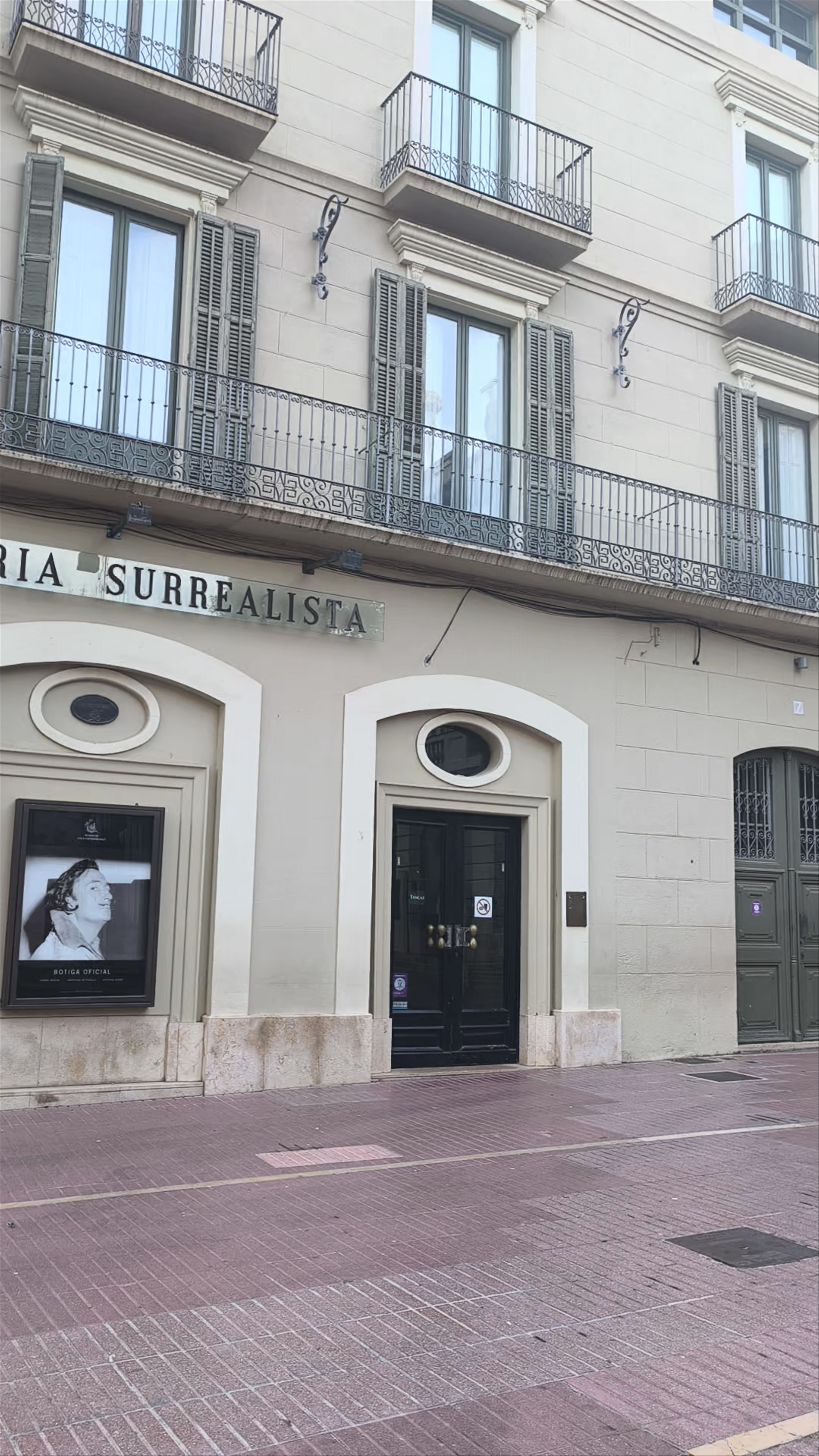 Dalí Theatre-Museum: Surreal Masterpieces in Figueres
