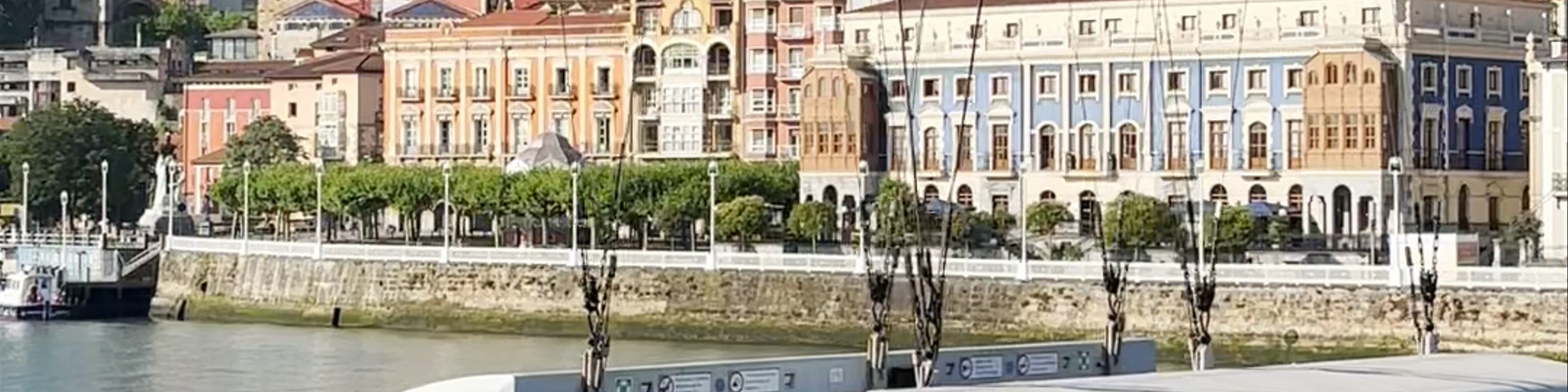 Areeta/Las Arenas - Puente Colgante