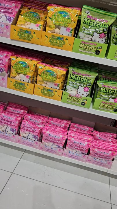 Miniso - More snacks! - Department Stores Near Me - Aiea, Hawaii
