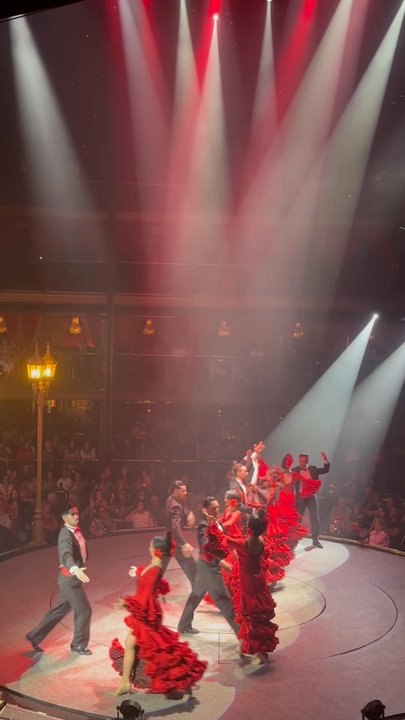Señor Tango - Glance at Tango Show - Wine Bars Near Me - Buenos Aires, C