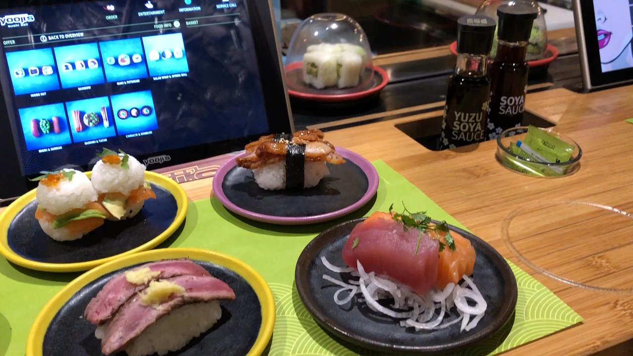 Yooji's Josef - Conveyor belt sushi - Japanese Near Me - Zürich, ZH