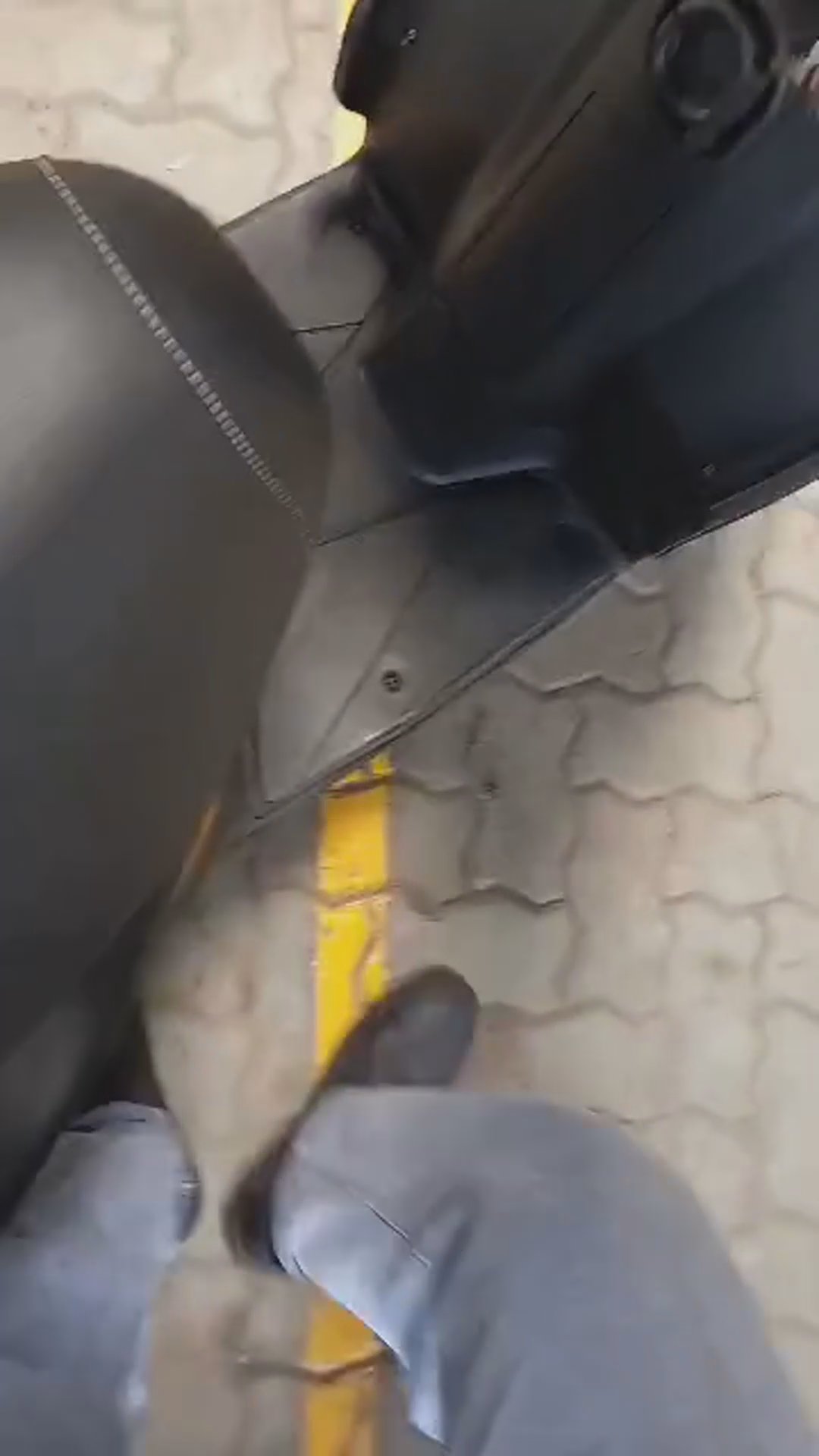 Walk-around video thumbnail