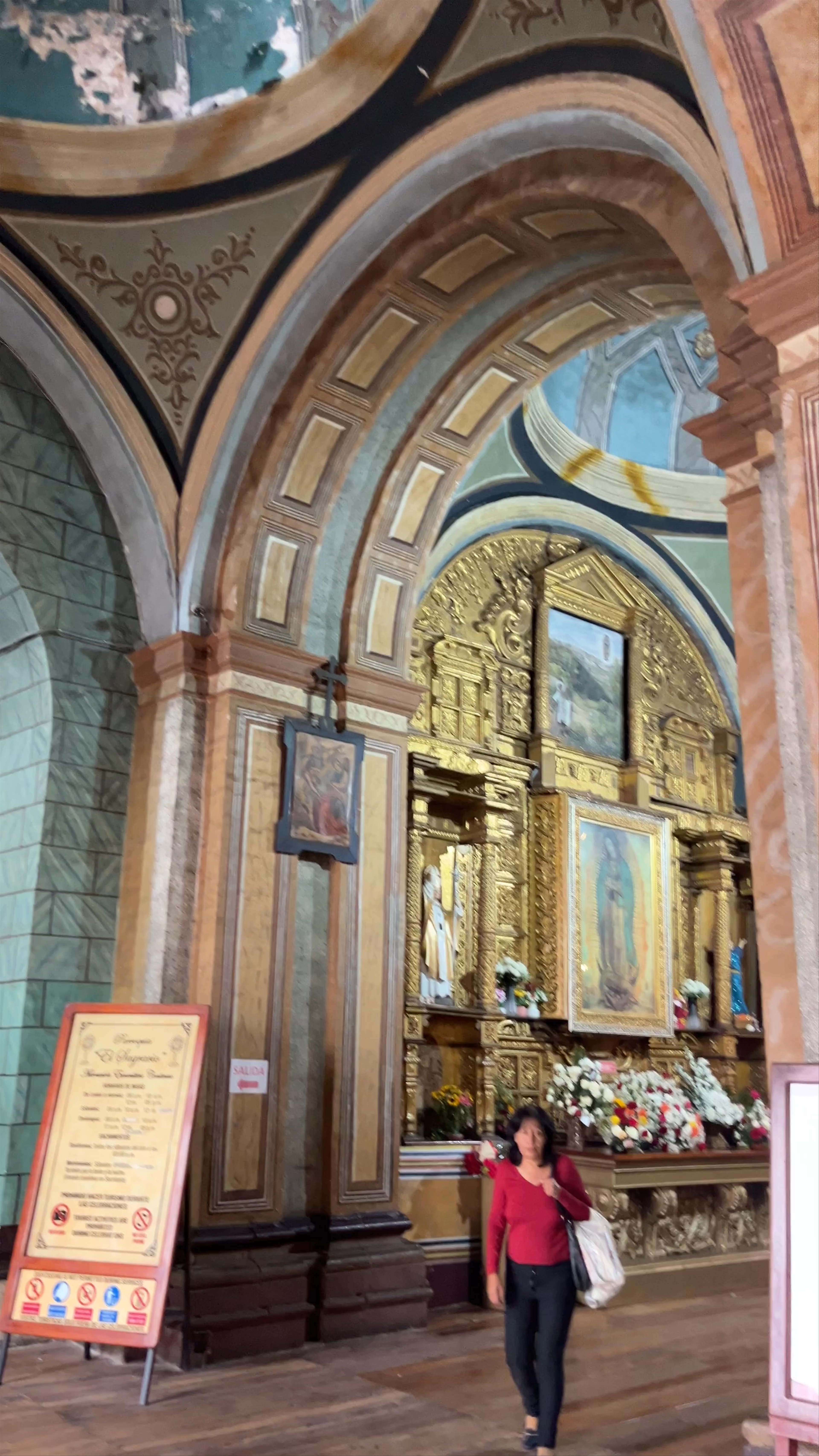 Iglesia Católica El Sagrario: Historic Spiritual Heart of Quito