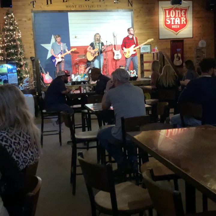 The Barn Whiskey Bar - Bars Near Me - Mont Belvieu, Texas