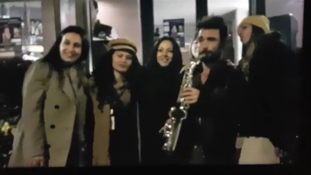 The Milan Saxophonist @ Simplon Music Cafe - video