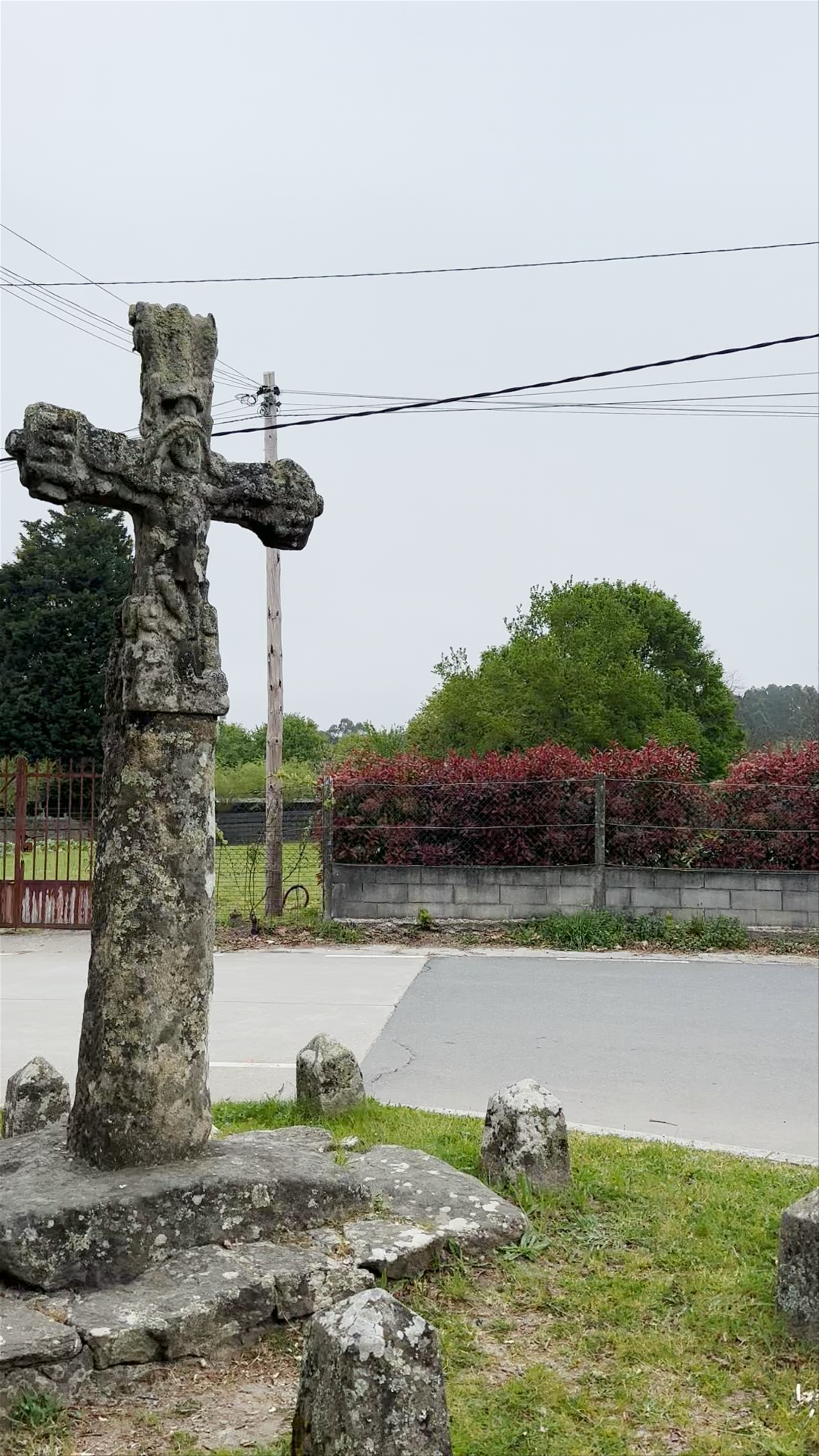 Cruceiro de Rúa de Francos