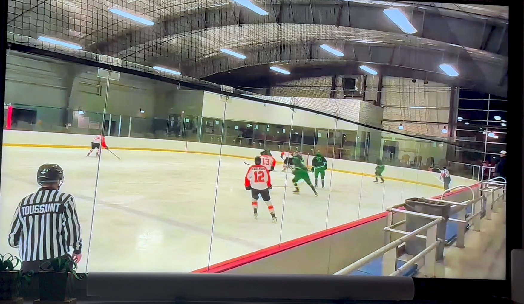 Simon Ward's Key Assist: Pioneers Close the Gap vs Universel