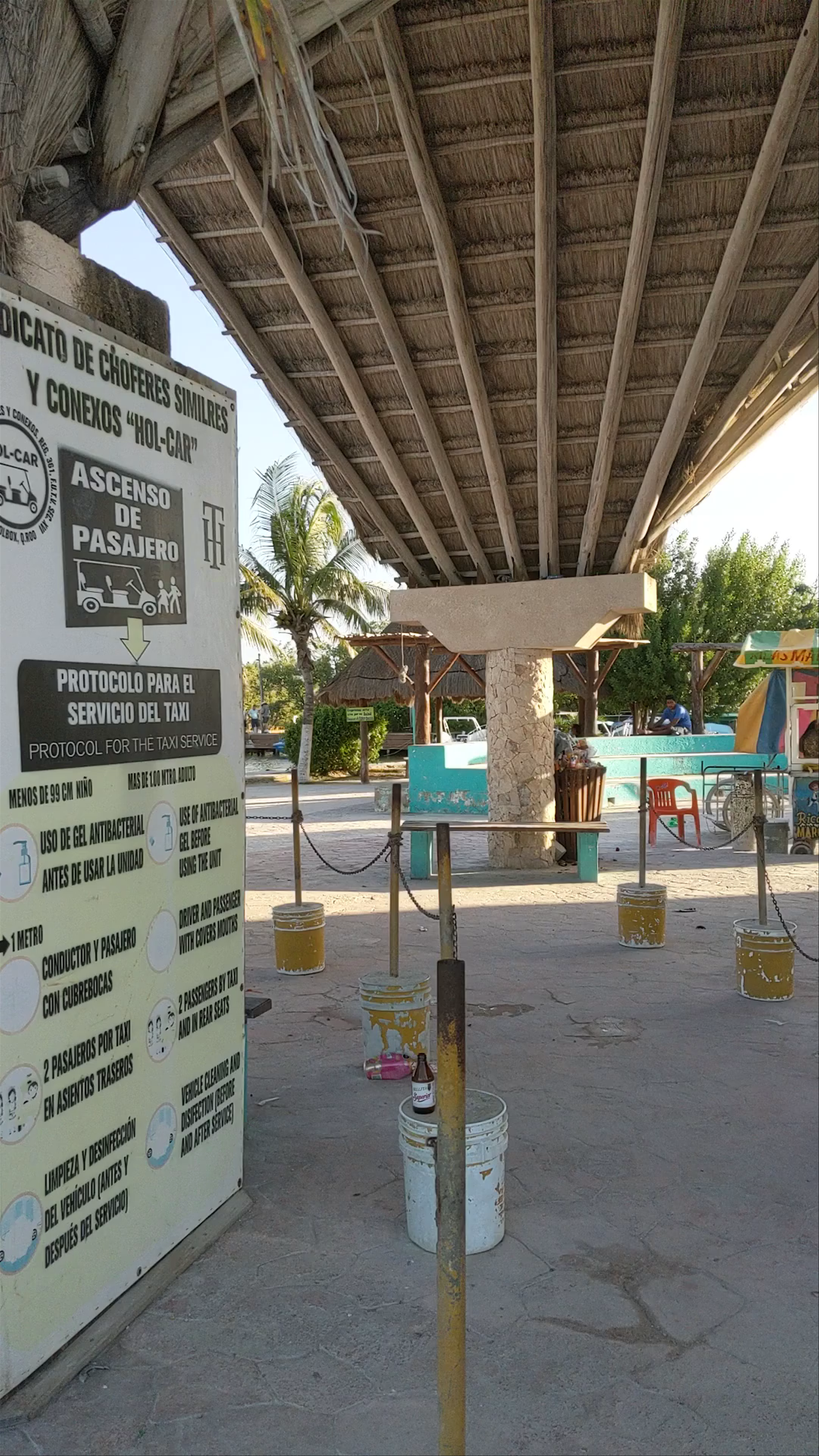 Discovering the Muelle de Holbox: Gateway to Island Serenity