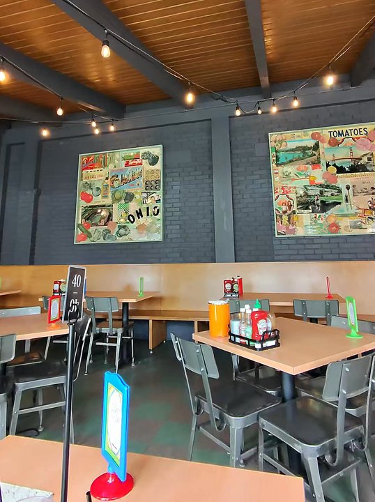 Katalina's - Inside the dining area - Breakfast & Brunch Near Me - Columbus, Ohio