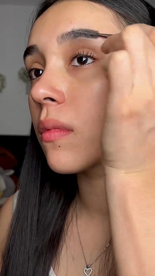 Vídeo UGC 2 de Devany