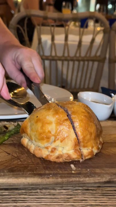 Acqua Di Mare - Beef Wellington - Mediterranean Near Me - Chandler, Arizona