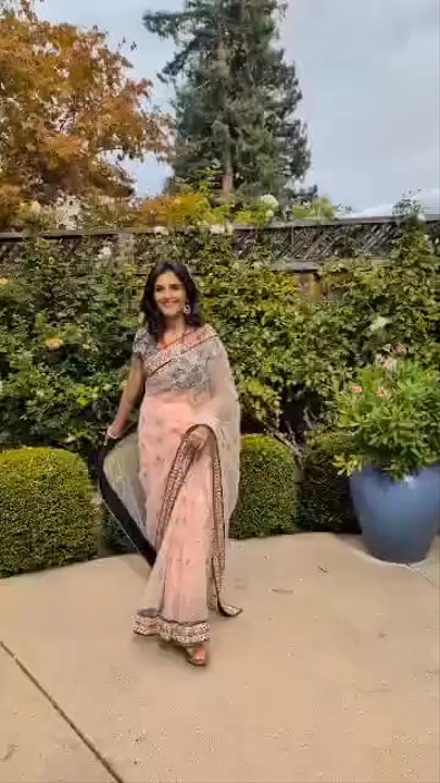 Anchal's Saree Draping - Traditional Clothing Near Me