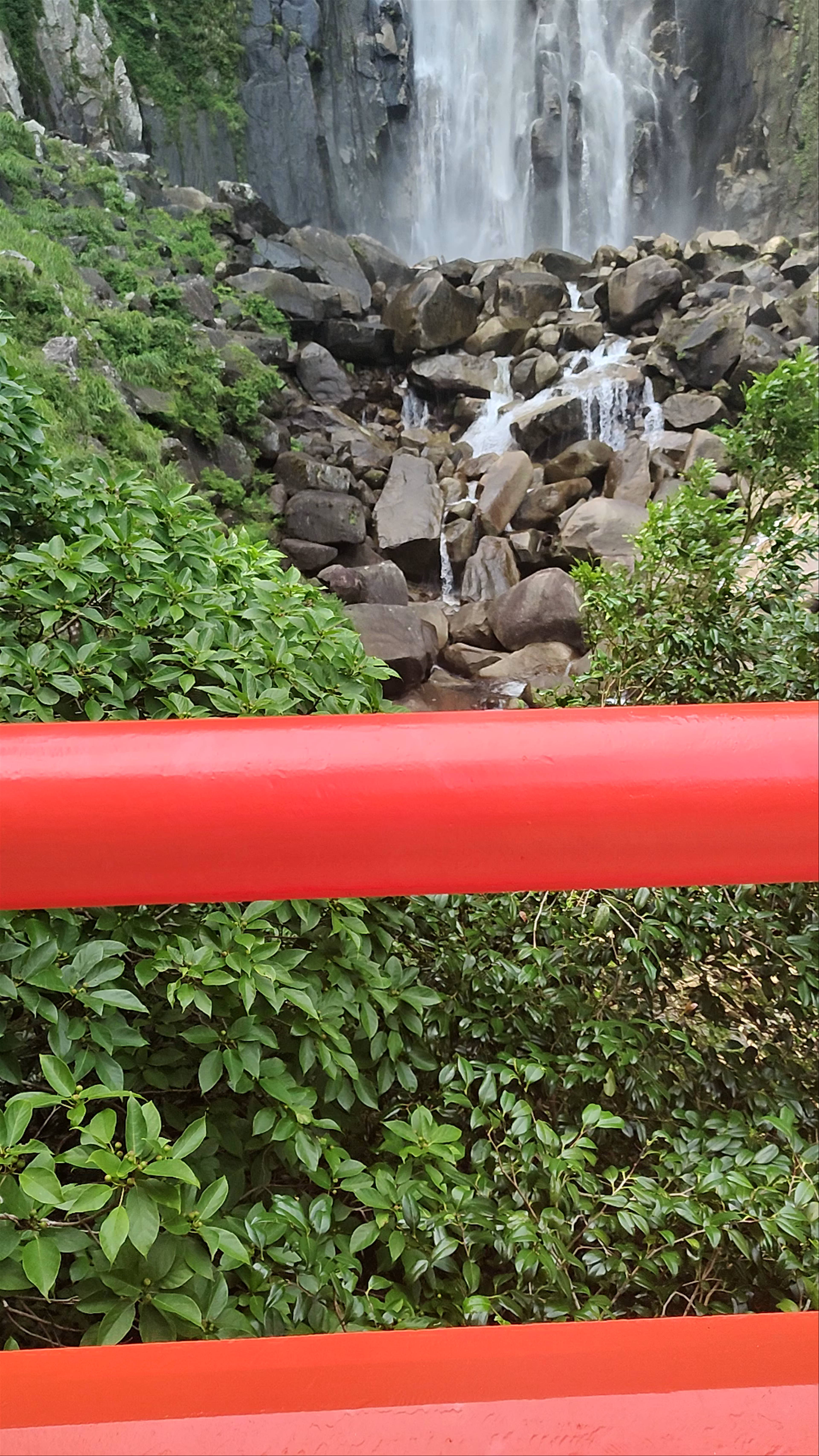 Nachi Waterfall: Majestic Nature Escape in Wakayama, Japan