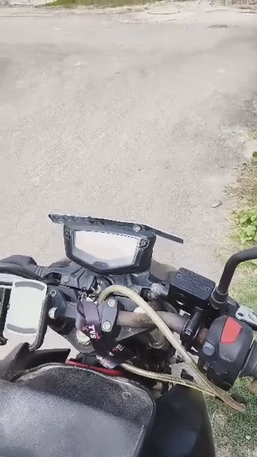 Walk-around video thumbnail