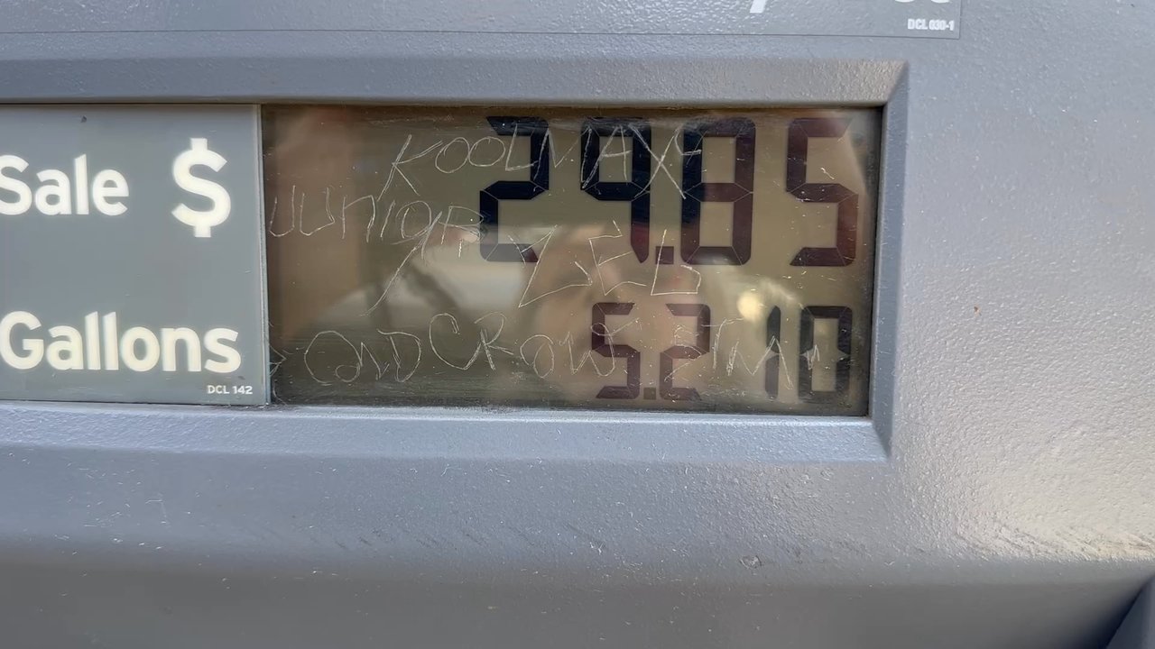 Chevron - 1/2 gallon gas for compact car - Gas Stations Near Me - San Francisco, California