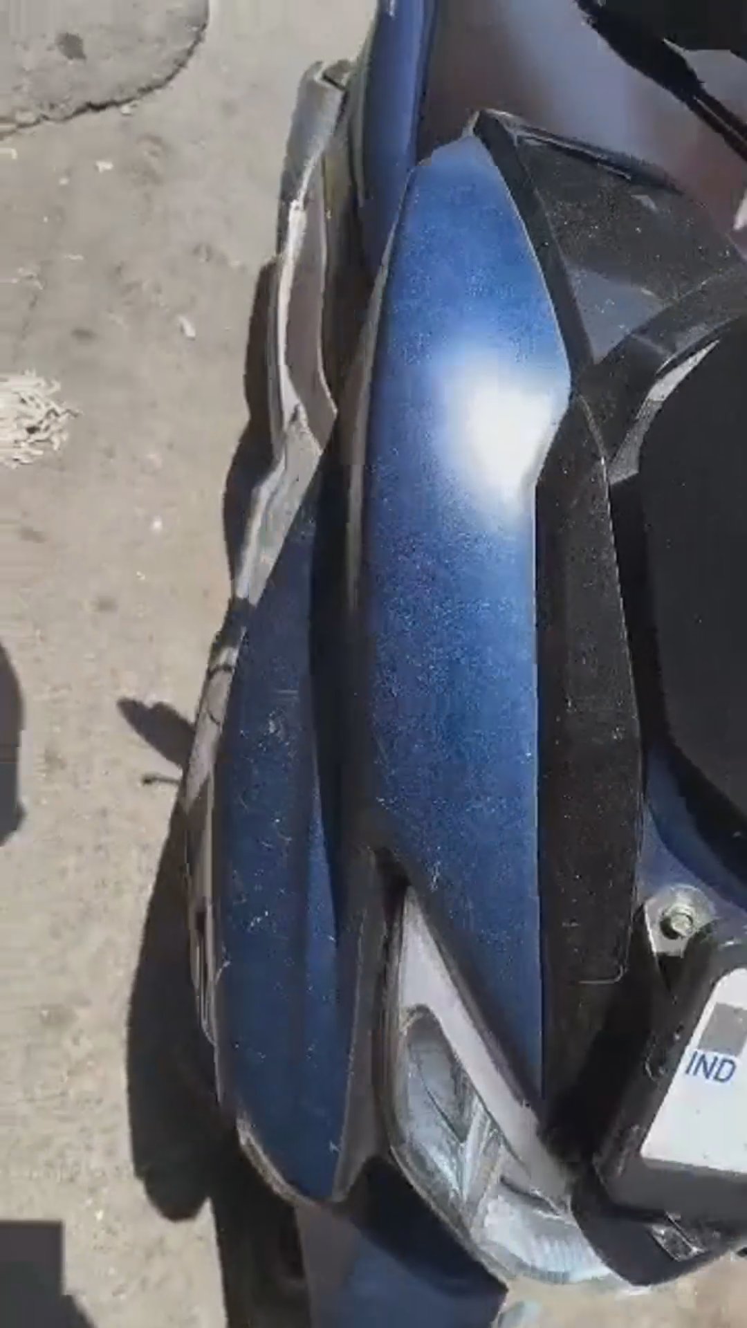 Walk-around video thumbnail