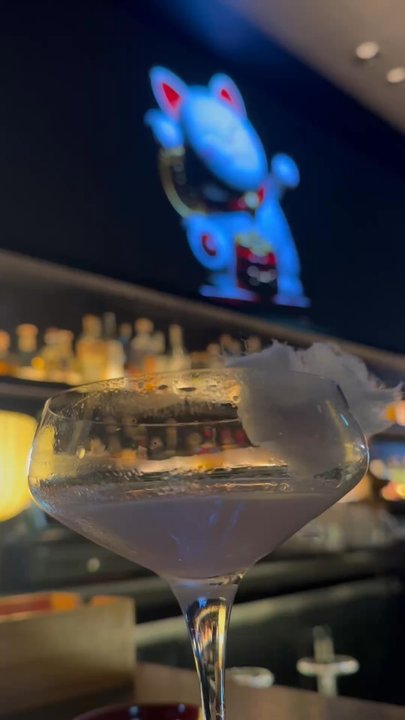 Valedor - Cocktail Bars Near Me - Chicago, Illinois