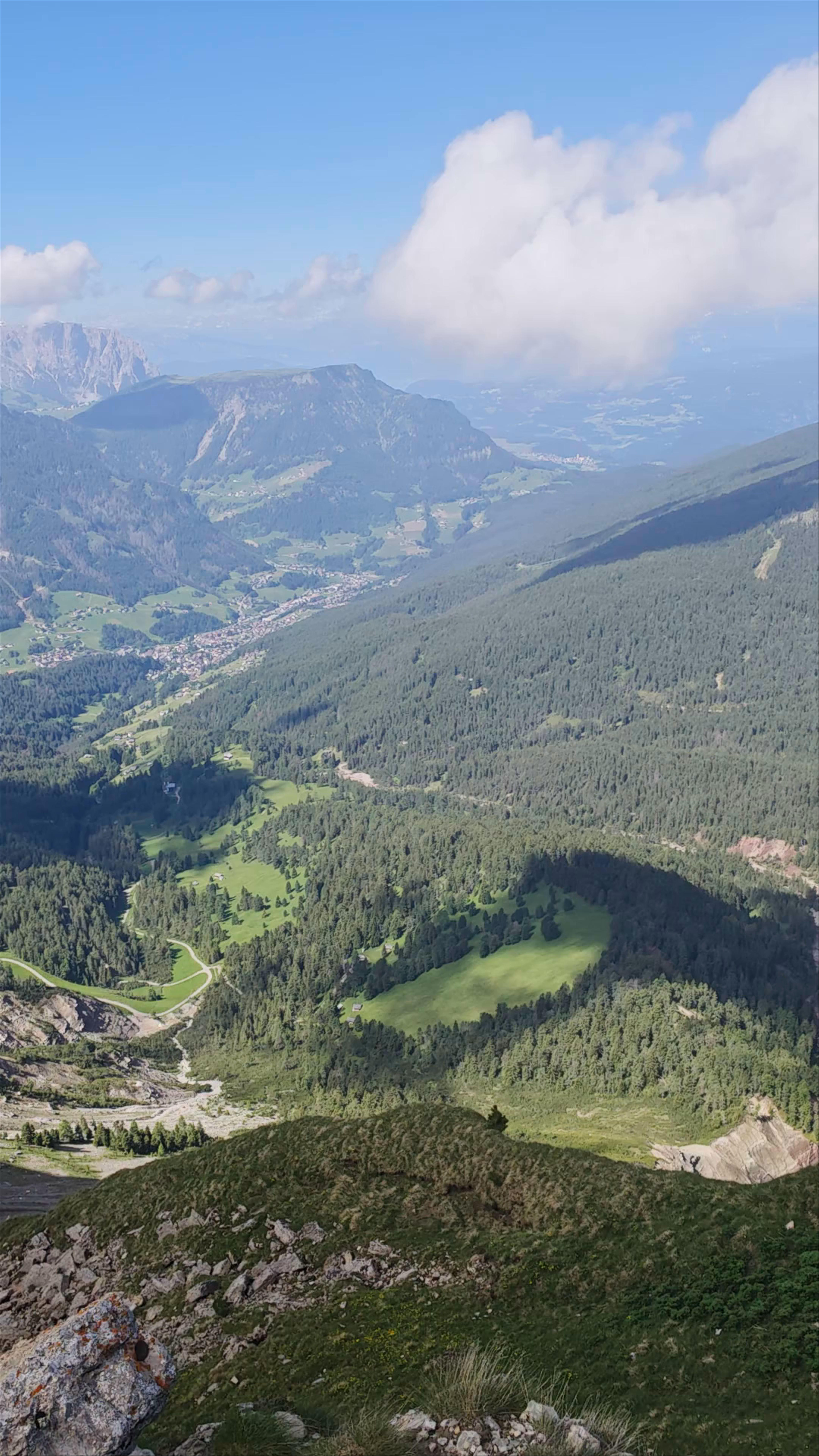 Panorama sulle Odle: Breathtaking Views from Santa Cristina Gherdëina, South Tyrol