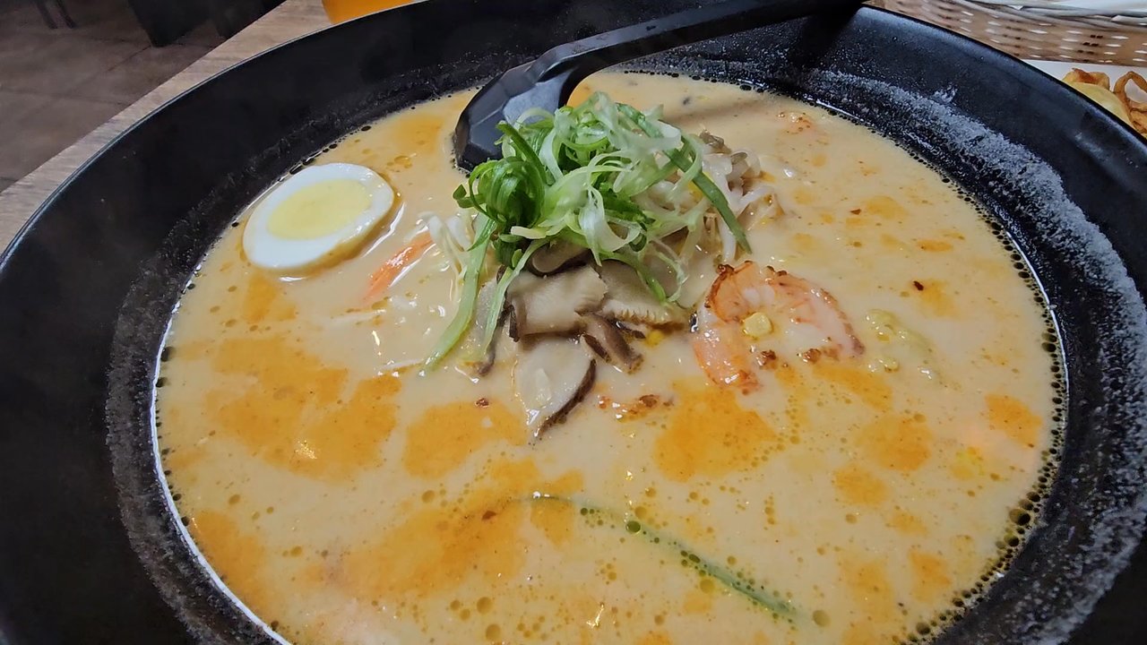 IPPA Sushi Ramen - Spicy Ramen with shrimp - Sushi Bars Near Me - Bell, California