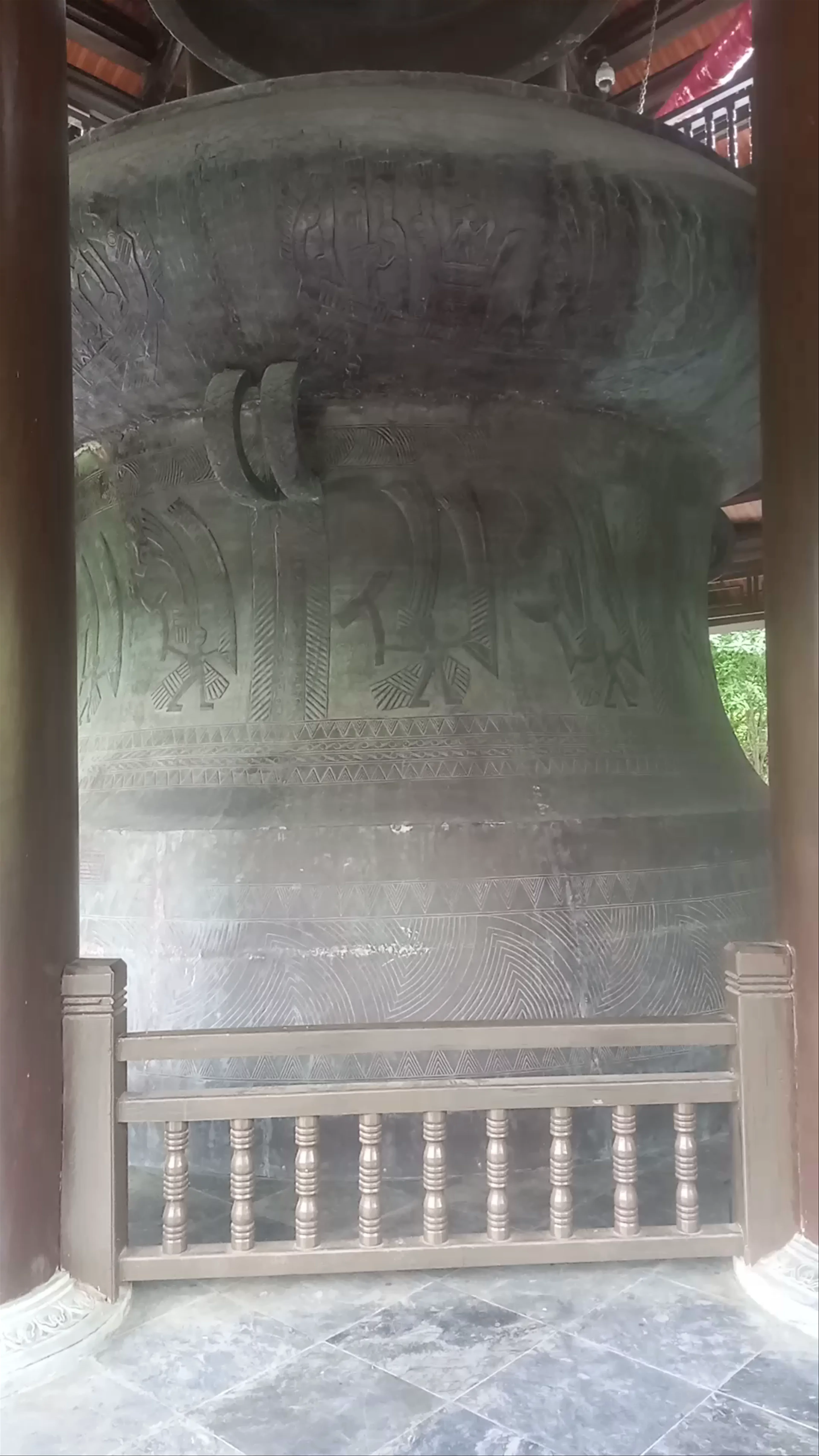 Bell Tower, Gia Sinh