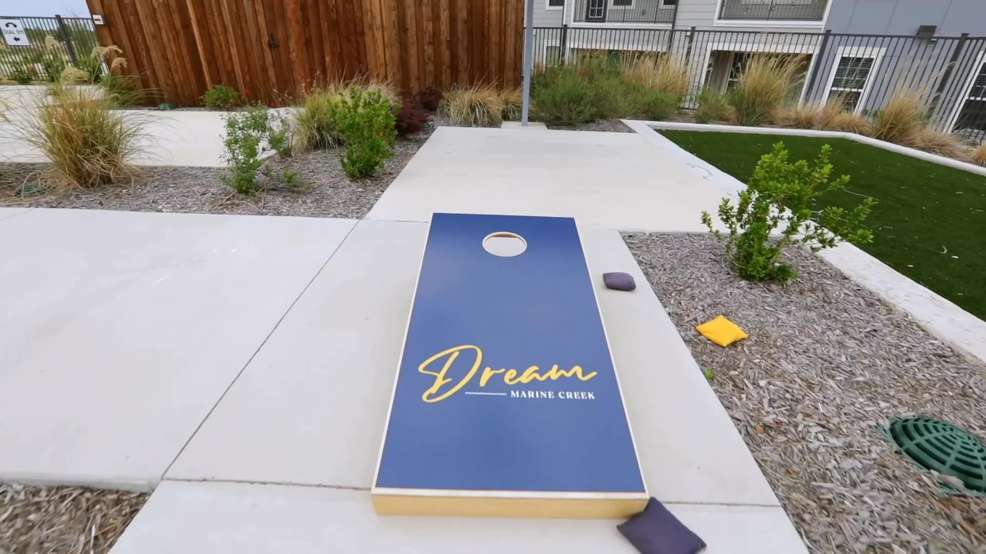 Dream Marine Creek apartment photo