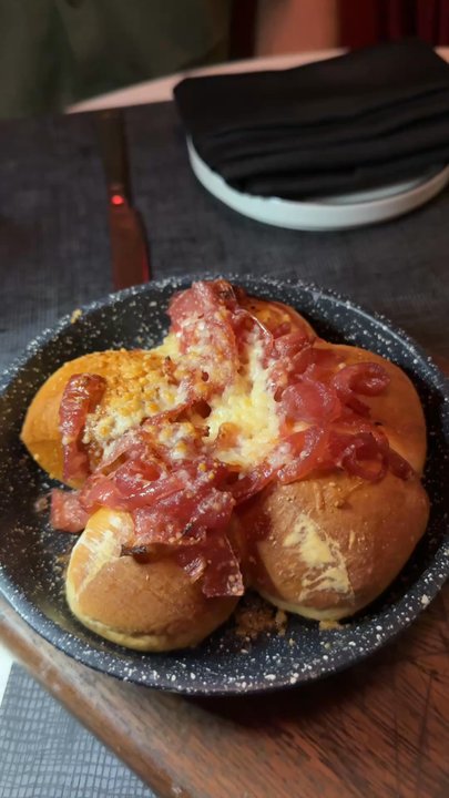 Ringside Restaurant - Great apps! Bread rolls with fondue and onion & Rockefeller oysters served - Seafood Near Me - Sarasota, Florida