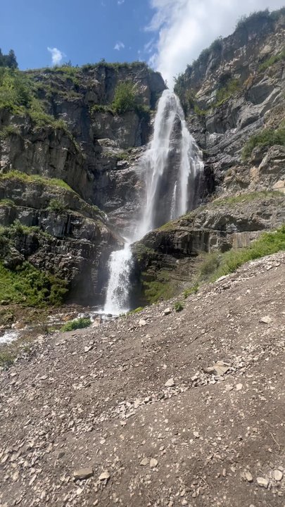 Stewart Falls Trailhead - Stewart falls!!  Thank you Ray - Hiking Near Me