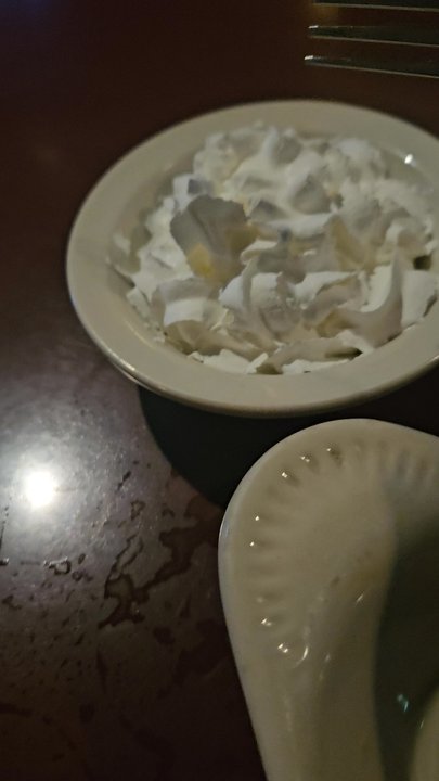 M & M Restaurant & Lounge - American Near Me - Gresham, Oregon