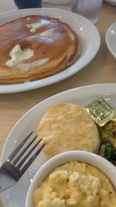 The Toasted Yolk Cafe - Breakfast & Brunch Near Me - Covington, Louisiana