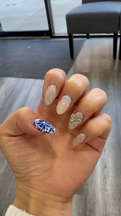 Sparkling Nail - Nail Salons Near Me - Queens, New York