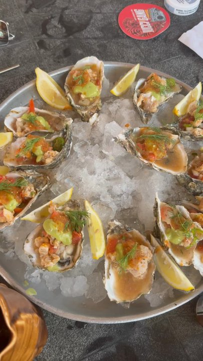 Puntamar - Oysters with fresh tuna. - Seafood Near Me - Encinitas, California