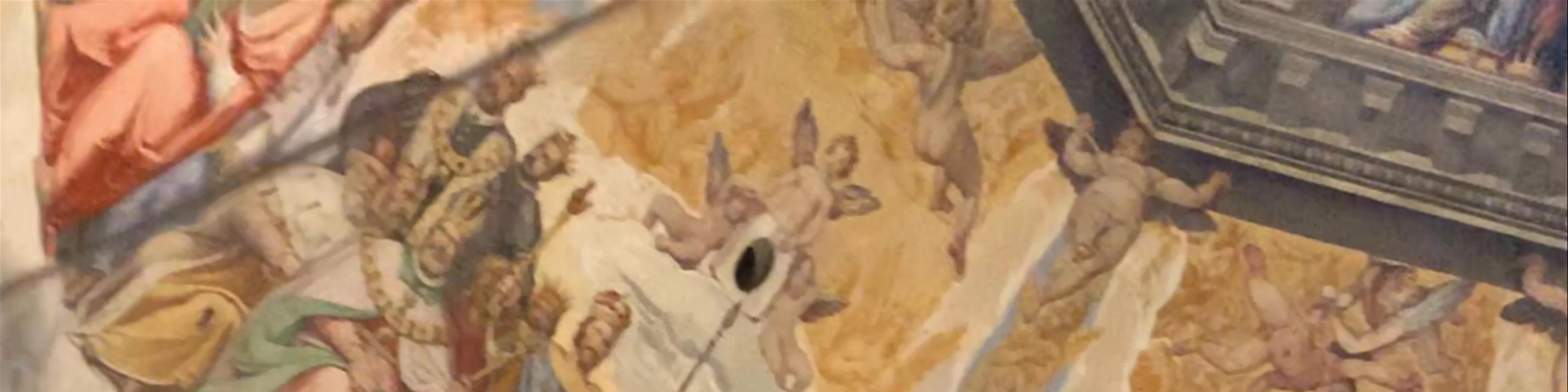 art on the top of the duomo dome 