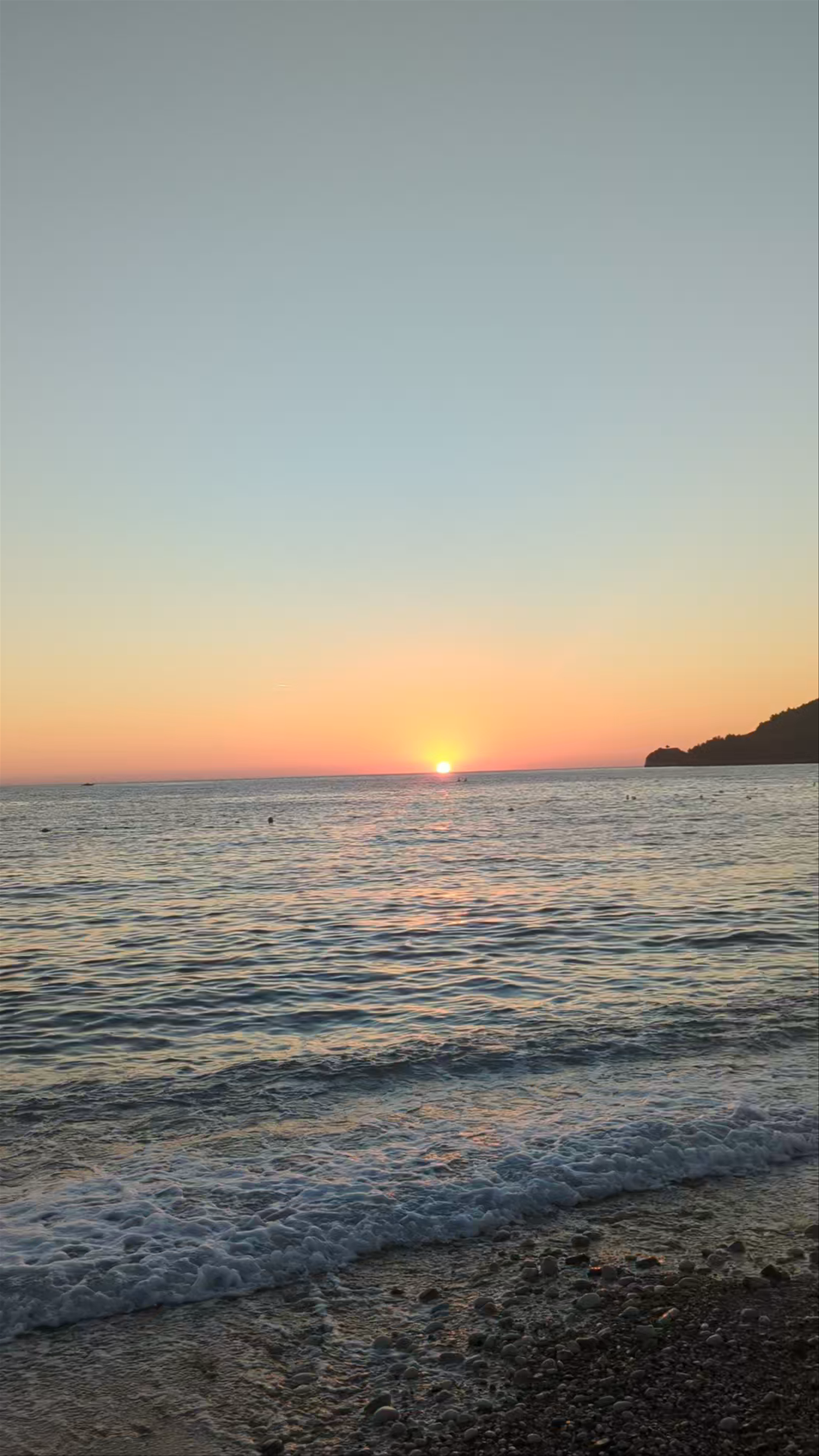 VARKA - Beach Bar
