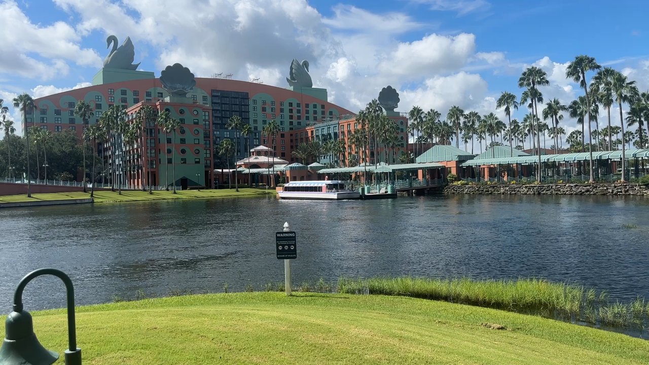 Review video 9 of 12 for Walt Disney World Dolphin