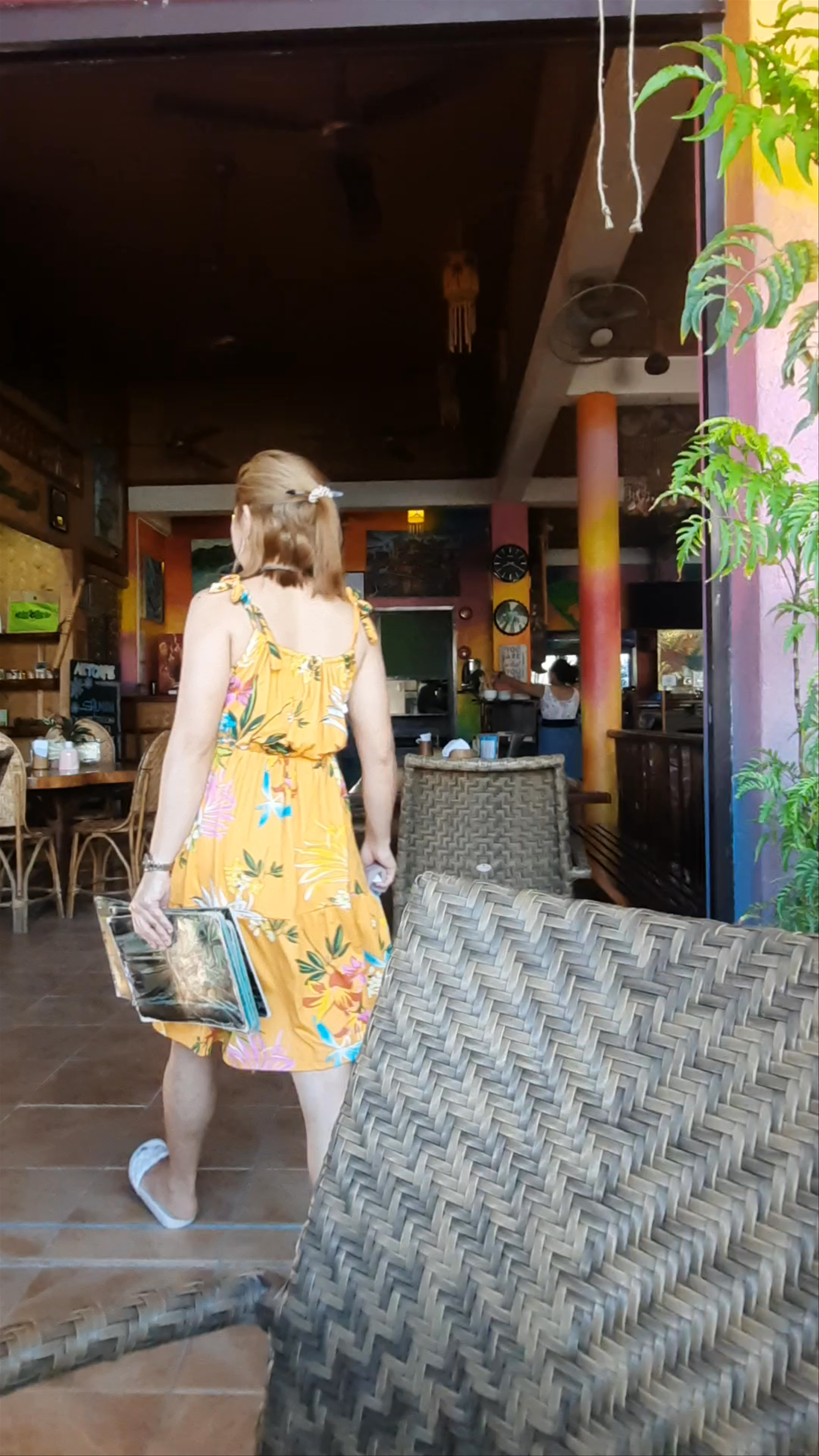 El Nido Boutique Artcafe