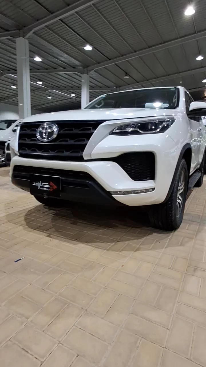 تويوتا فورتشنر GX 2022
