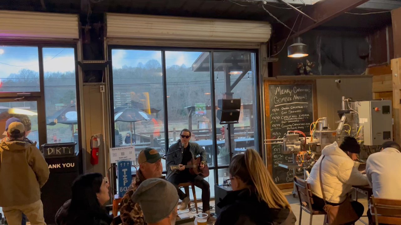 Grumpy Old Men Brewing - Live Music - Breweries Near Me - Blue Ridge, Georgia