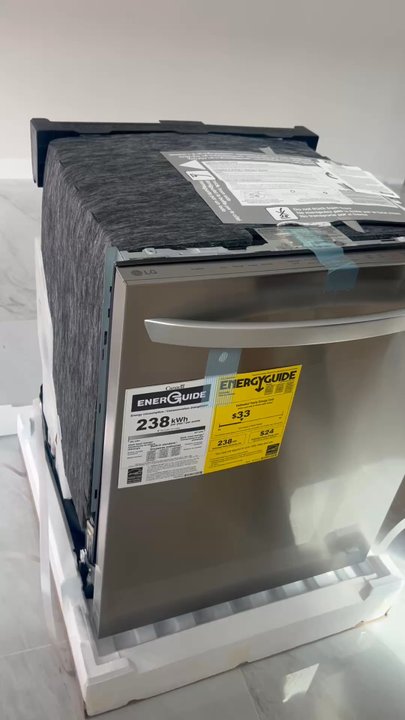 BrandsMart USA - Electronics Near Me - Miami, Florida