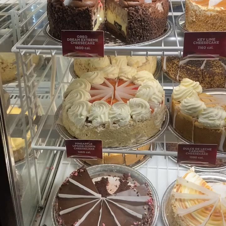The Cheesecake Factory - Desserts Near Me - Pasadena, California