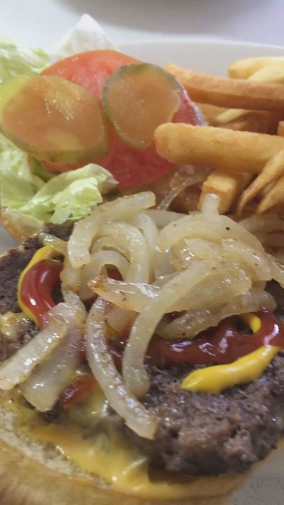 Holopaw Restaurant - My $12.22 Lunch - They didn't offer itemized reciept it was "verbal" so I was confused with a lunch and a drink costing that much! - Diners Near Me - Saint Cloud, Florida