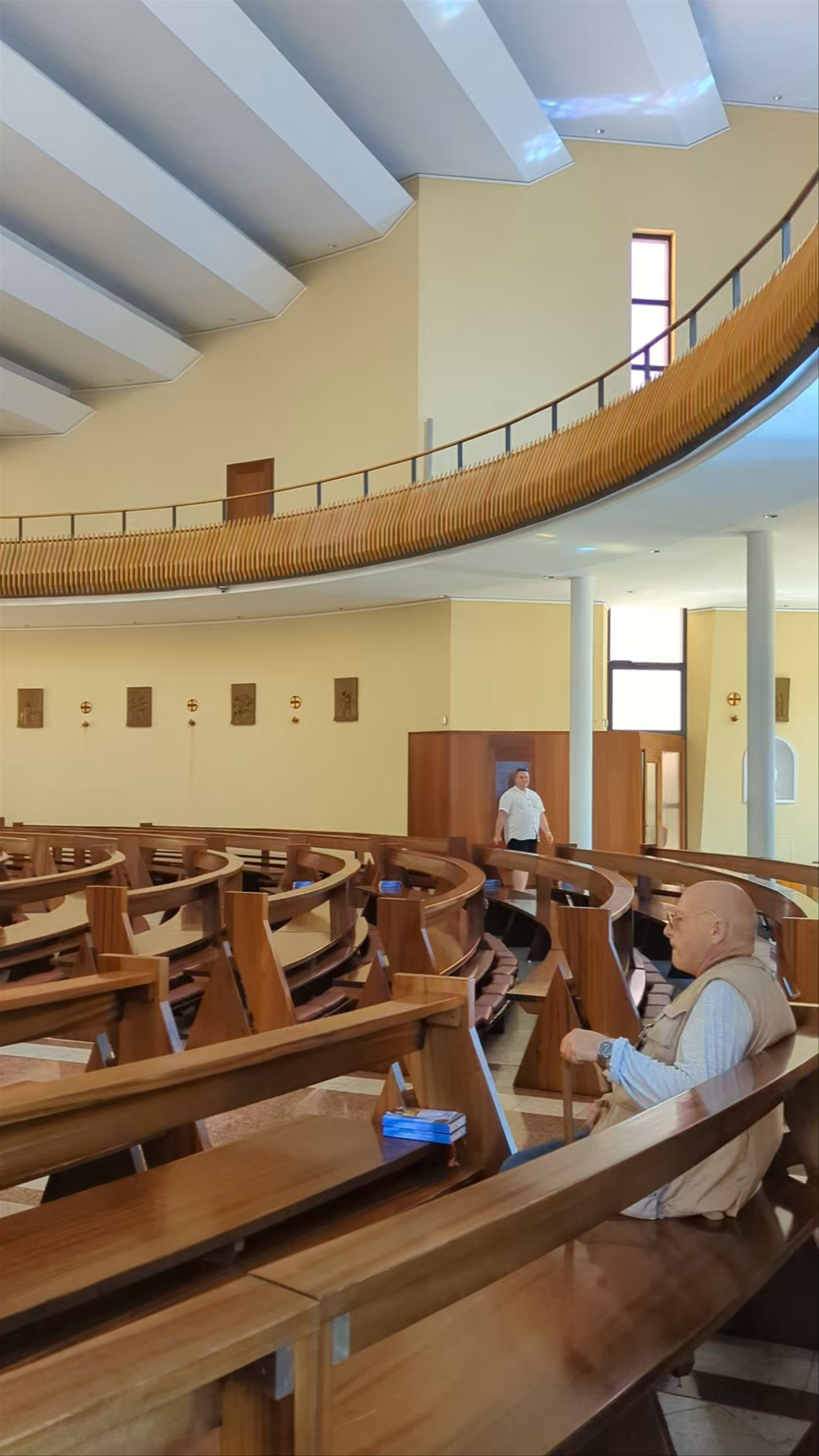 Katedralja Katolike Shën Pali