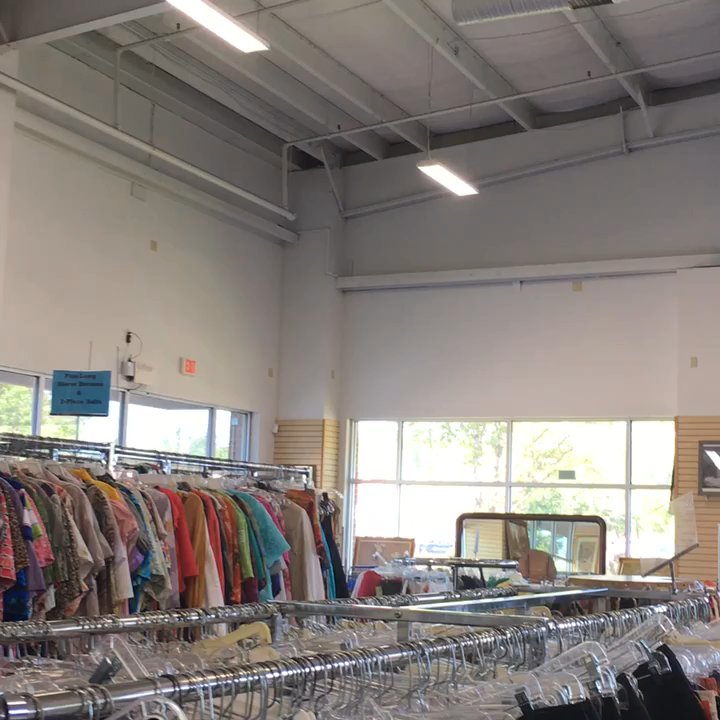 Thrift Store USA - Big ass thrift store this is overwhelming - Thrift Stores Near Me - Norfolk, Virginia