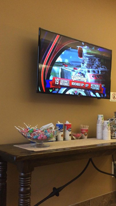 Tanner Chiropractic - Waiting to be seen by Dr. Glen Tanner. - Chiropractors Near Me - Scottsdale, Arizona