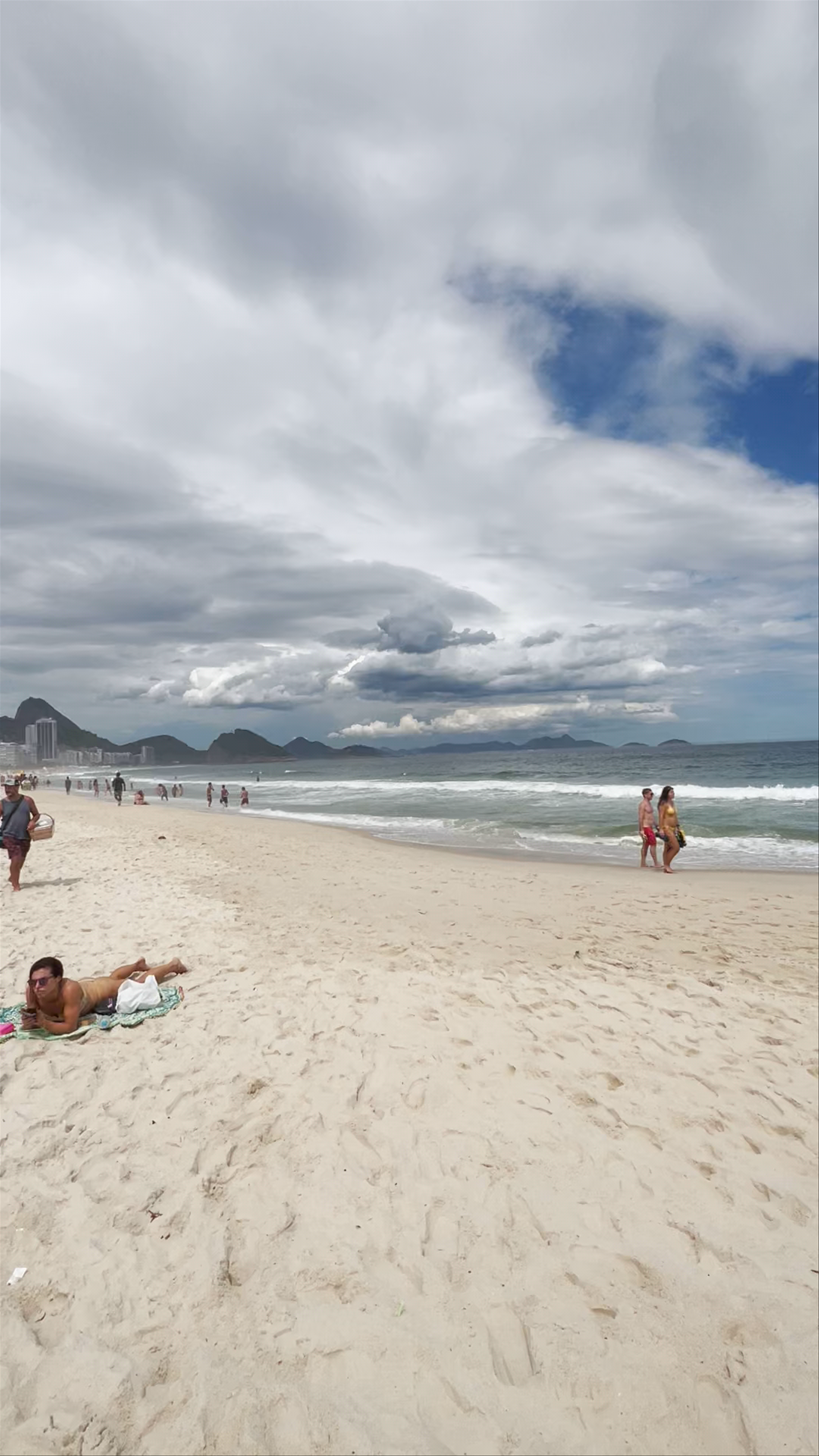 Copacabana Beach: Urban Vibes and Coastal Beauty in Rio de Janeiro