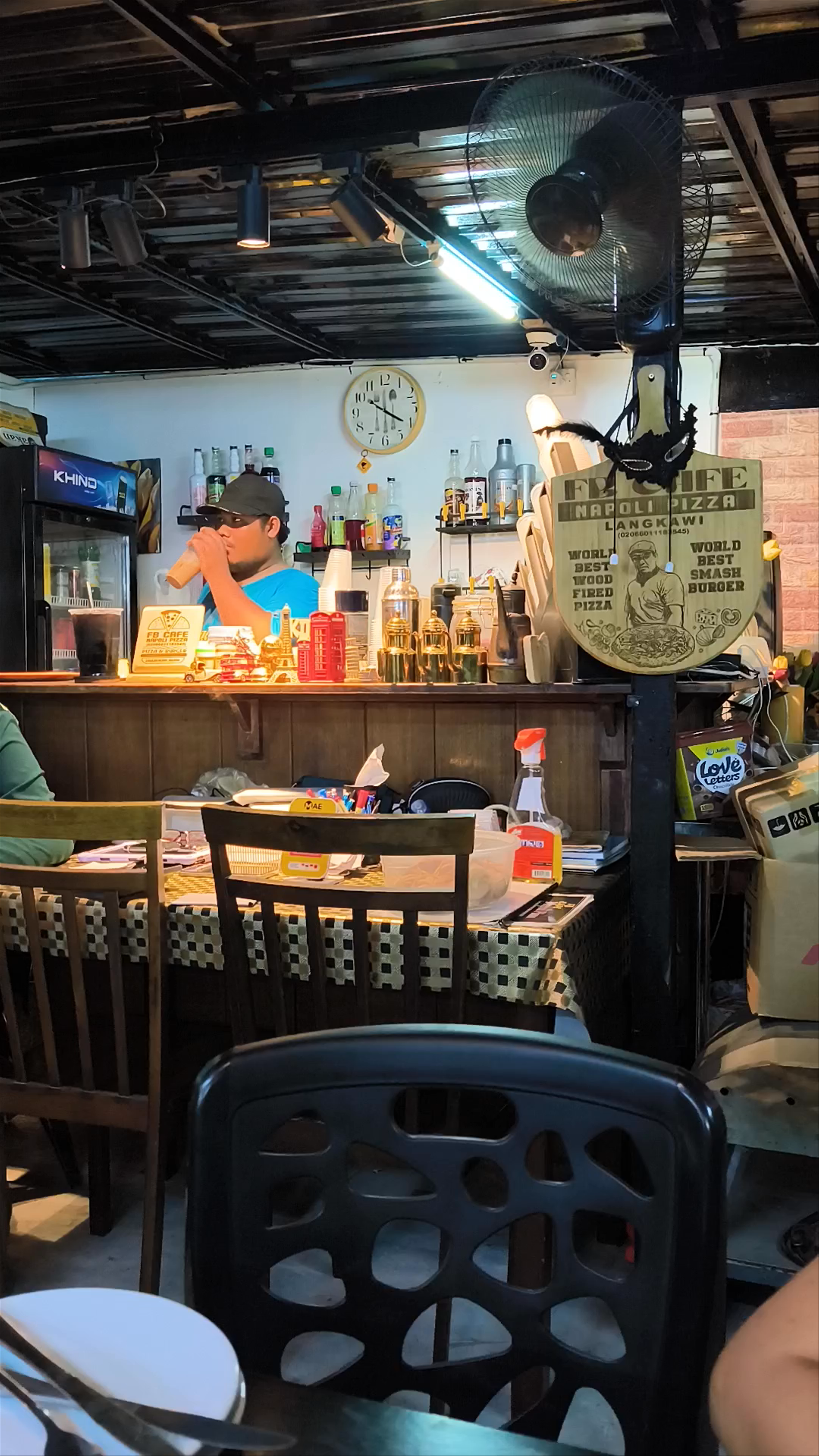 FB Cafe - Napolitan Pizza