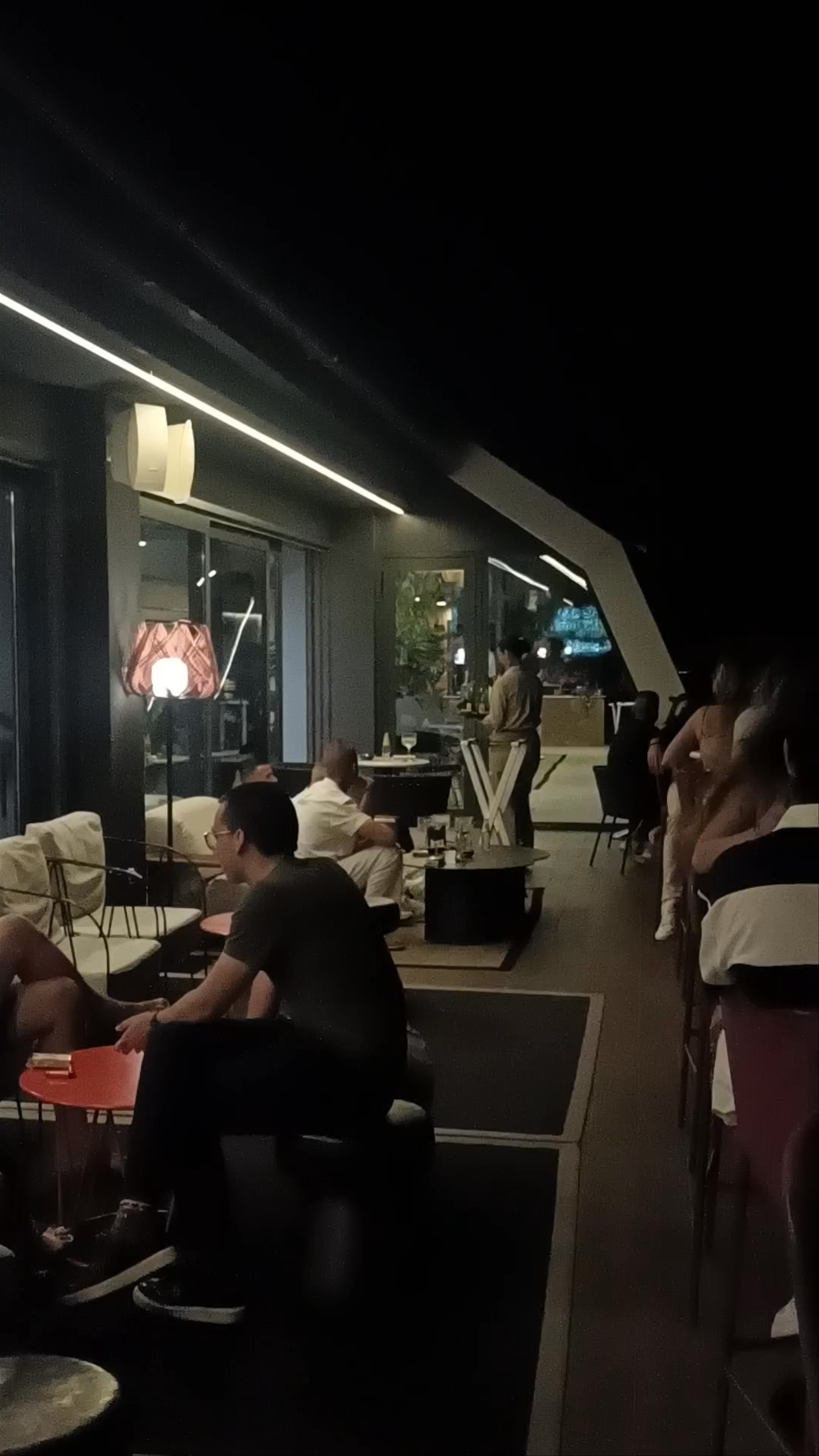 Suitopia Skybar: Night Vibes on Avenida Europa, Calp