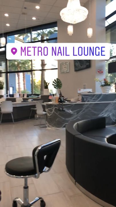 Metro Nail Lounge - Nail Salons Near Me - Corona, California