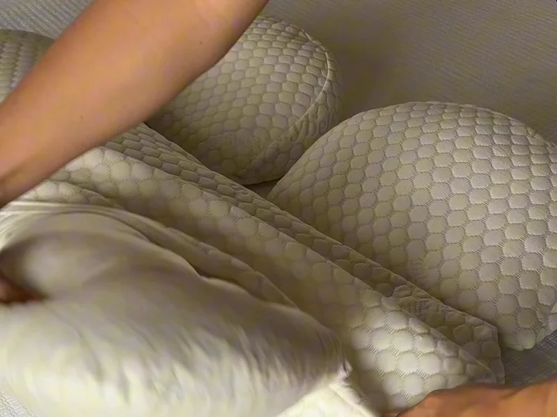 SleepyBelly Pillow Ad