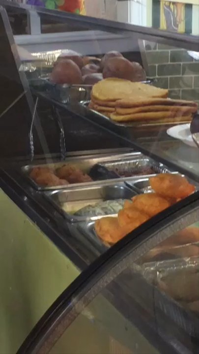 Caprichos Antioquenos Restaurant & Bakery - Bakeries Near Me - Pawtucket, Rhode Island