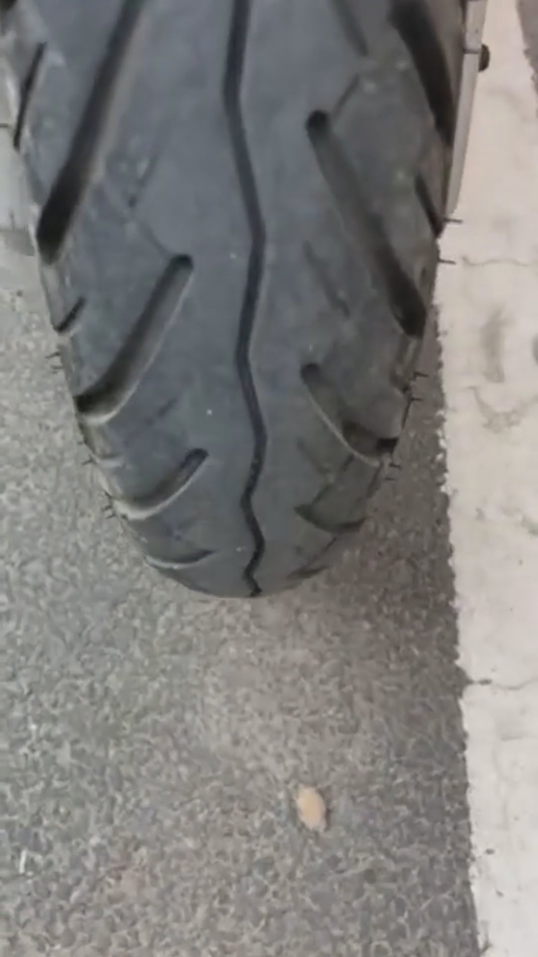 Walk-around video thumbnail